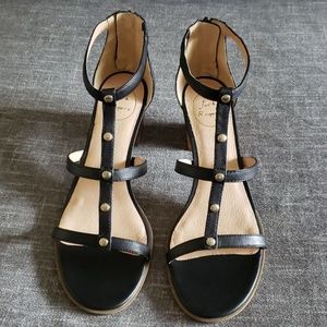 New Jack Rogers Julia Block Heel Sandal